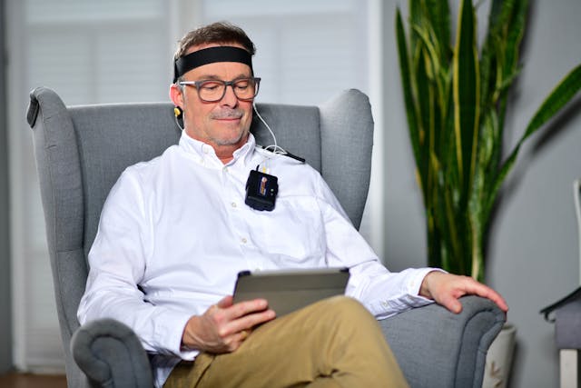 Neurofeedback for Anxiety: A Safe and Effective Solution